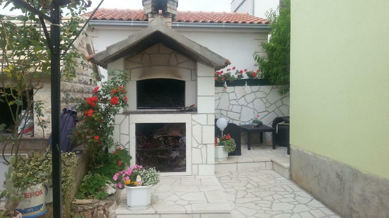 Apartment Ana Rogoznica  Esterno foto